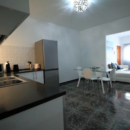 Apartment Sea